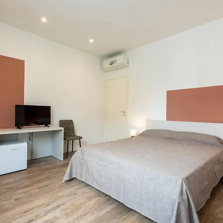 Iarsera And Casa de hóspedes