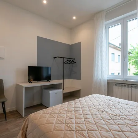 Iarsera And Casa de hóspedes