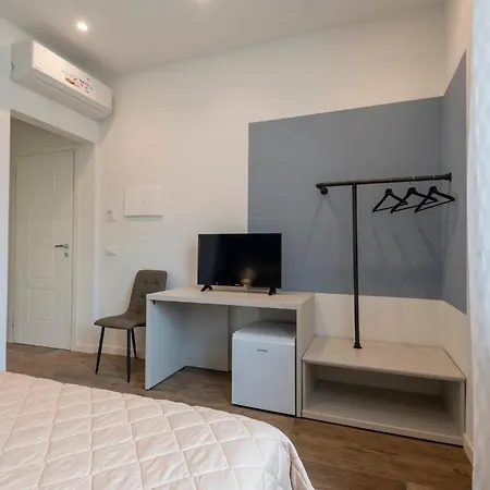 Casa de hóspedes Iarsera And Lucca